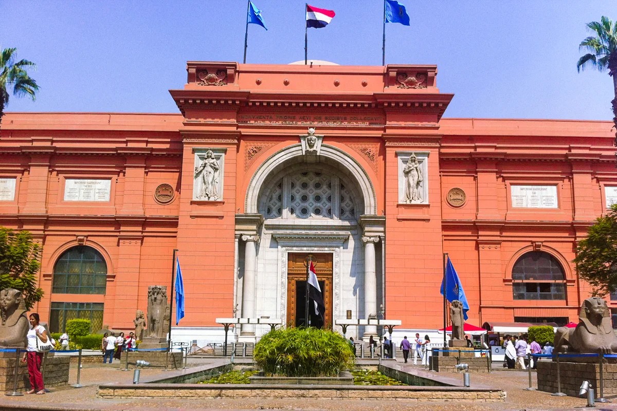Pyramids of Giza and Grand Egyptian Museum Tour From Safaga Port